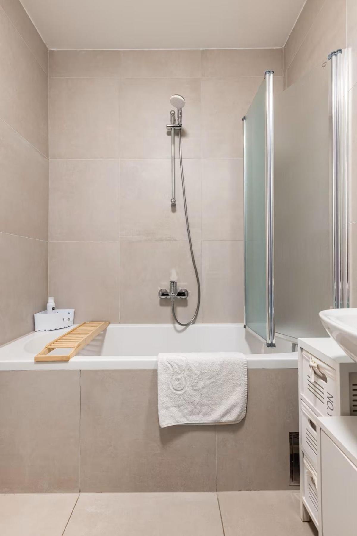 Eurorail Logistics Apartment Zagabria Esterno foto